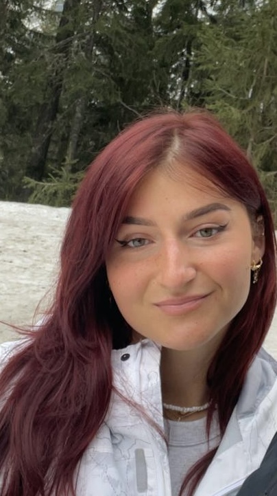 Lucie Dubernet Infirmière à Antony