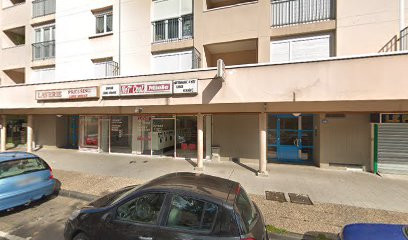 Sadouni Nassira Infirmière à Elbeuf