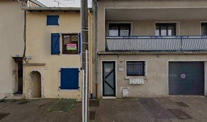 Charis Sandrine, Infirmière à Pont-à-Mousson