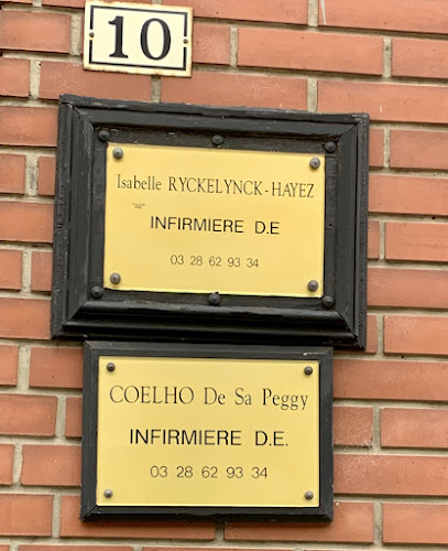 Isabelle Ryckelynck Et Peggy Coelho Infirmière à Wormhout