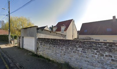 Cyrille Aurélie, Infirmière à Précy-sur-Oise
