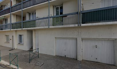Alexandra Sarris Infirmiere, Infirmière au Crès