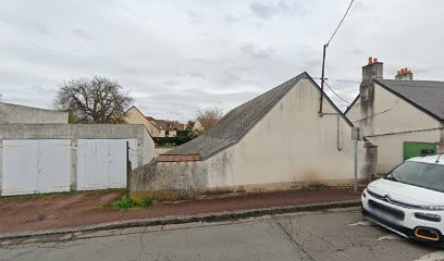 Pouls Claude, Bolo Lumbroso Virginie, Lamarre Olivia Infirmière à Saint-Jean-de-la-Ruelle