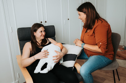 Céline Breyton – Puéricultrice, Consultante Sommeil & Premiers Secours Enfants/Nourrissons – Accompagnement Parental. Infirmière à Saint-Sébastien-sur-Loire