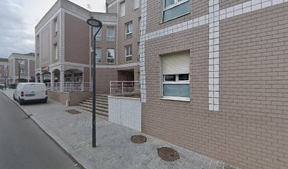 Niggli Claudine, Infirmière à Louvres