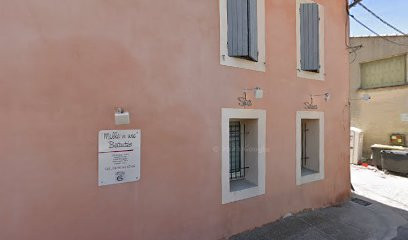 Nouveau Pascale, Infirmière à Pernes-les-Fontaines