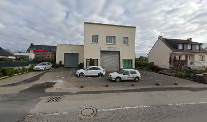 Elan Garage Alain Ropert, Infirmière à Noyal-Pontivy
