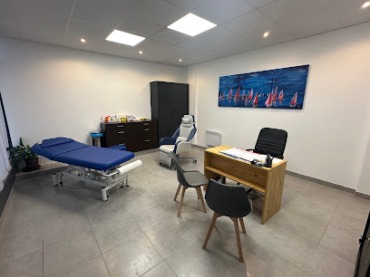 Infirmière Libérale Guilbaud Céline Et Ropert Marion, Infirmière au Coudray