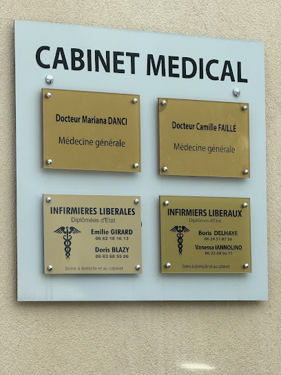 Delhaye Boris - La Maison En Soins Infirmiers Du Luberon Infirmière à Pertuis