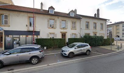 Napoli Marie-José, Infirmière à Moulins-lès-Metz