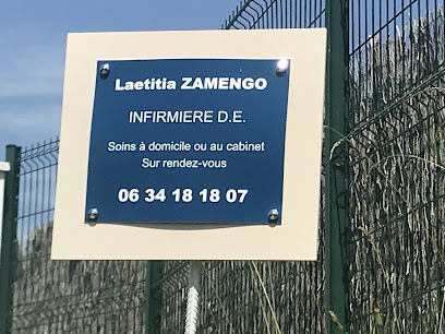 Laetitia Zamengo, Infirmière à Poyanne