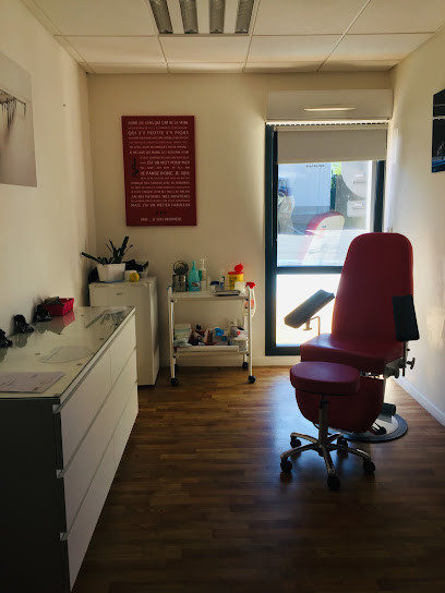 Mistarz Gocha, Cabinet Infirmier à Allonne