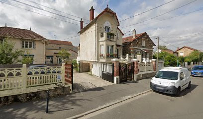 Bensoussan (Scm) Infirmière aux Pavillons-sous-Bois