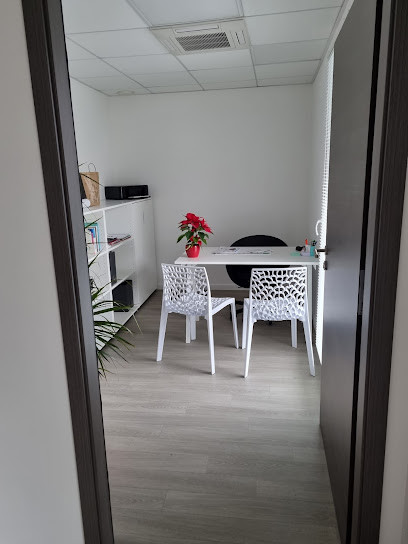 Gorzelski Caroline - Gonin Camille, Infirmière à Montigny-lès-Metz