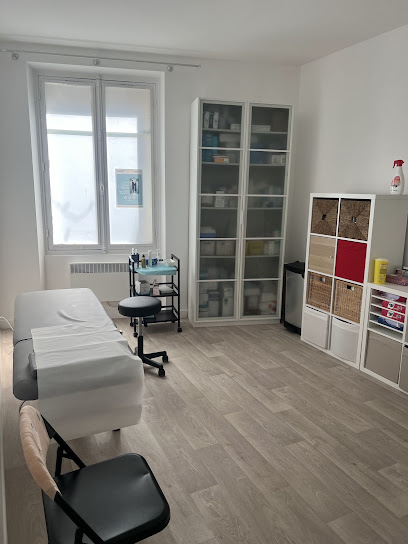 Cabinet Infirmiers Claire.l & Farah.s Infirmière à Courbevoie