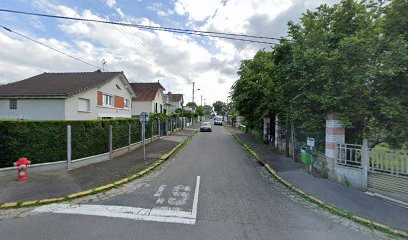 Marchetti Hugues, Infirmière à Sainte-Geneviève-des-Bois