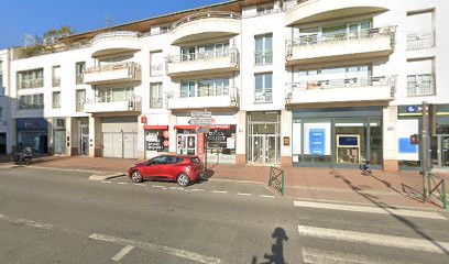 Perrolle Claude, Infirmière à Rueil-Malmaison